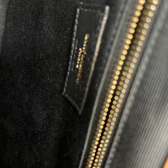 YSL - LARGE ENVELOP BAG - COLOUR: SADDLE - Picture 12 of 15